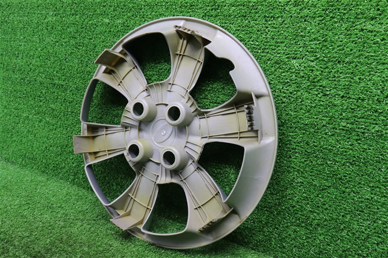 Колпак колеса, Москва