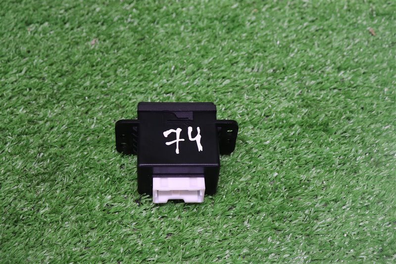 Разъем (USB/AUX), 1000 рублей, Москва