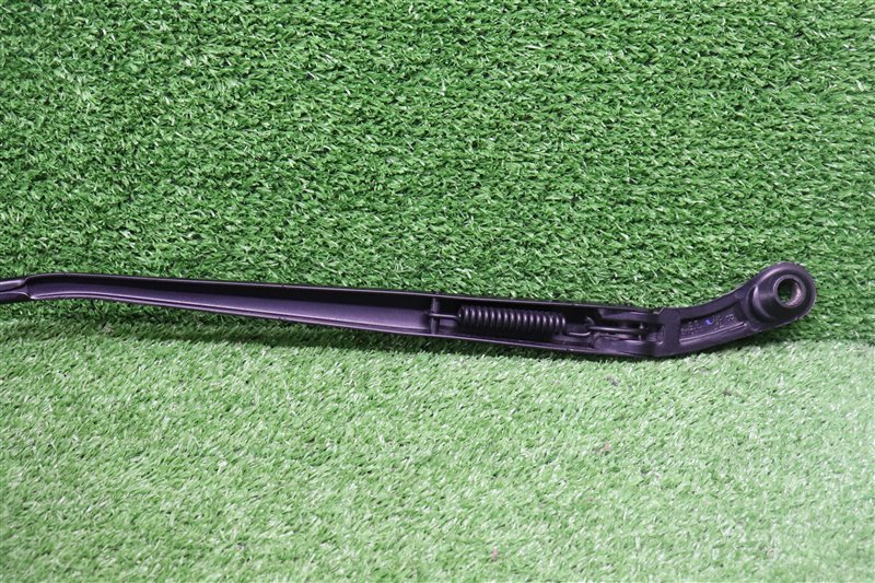 Поводок стеклоочистителя передний, 1100 рублей, Москва