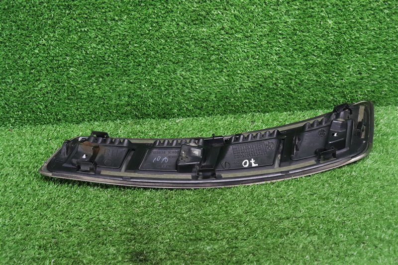 Молдинг на крыло, Москва