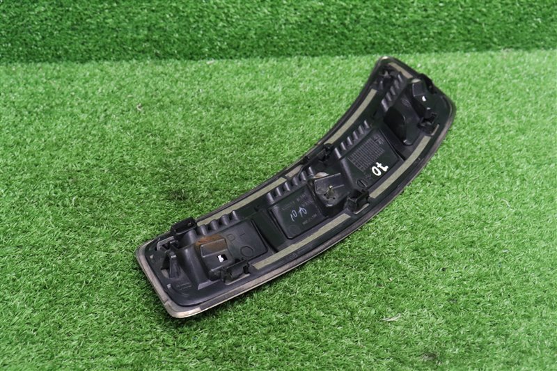 Молдинг на крыло, Москва