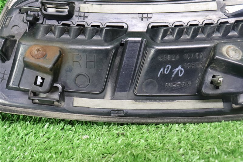 Молдинг на крыло, Москва