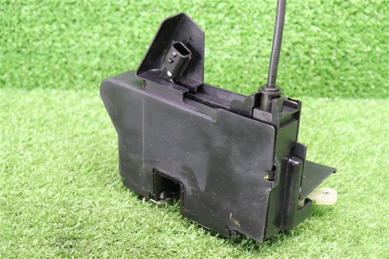 Замок двери передней левой, 5100 рублей, Москва