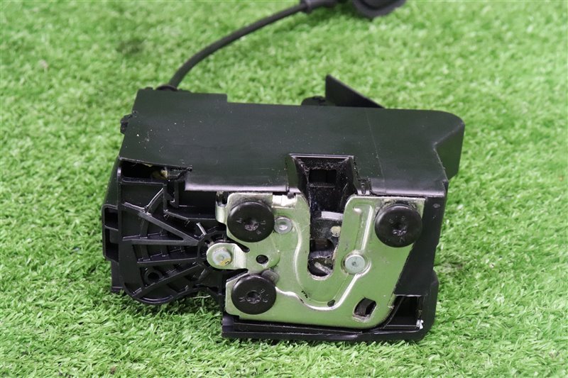 Замок двери передней правой, 2900 рублей, Москва