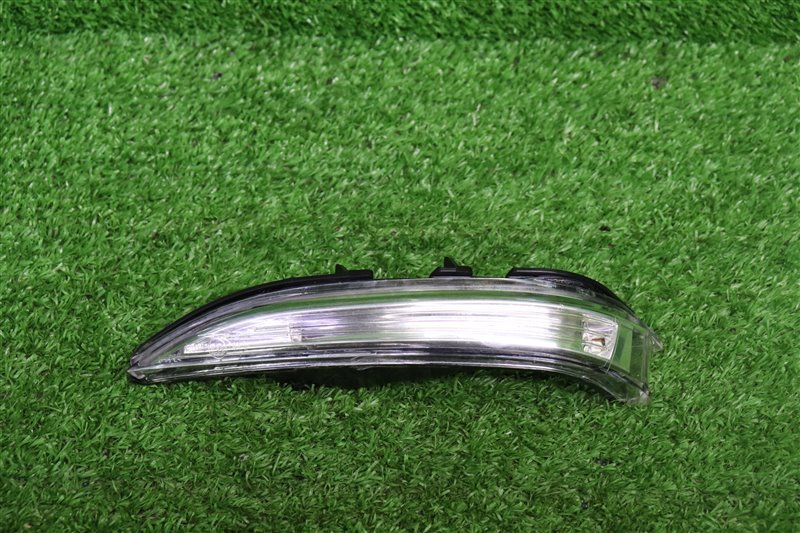 Повторитель поворота в зеркало, 1000 рублей, Москва