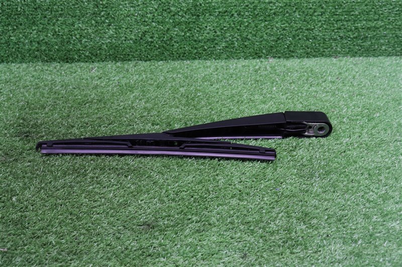 Поводок стеклоочистителя задний, 1500 рублей, Москва