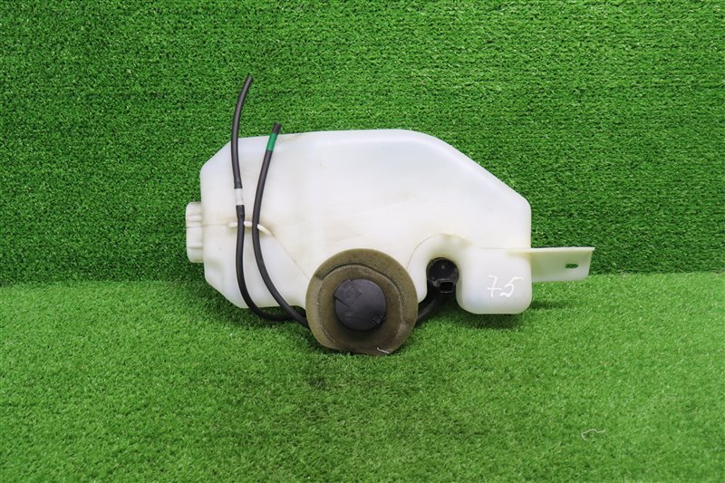 Бачок омывателя лобового стекла, 1050 рублей, Москва