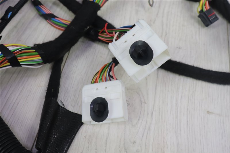 Проводка салона, Москва