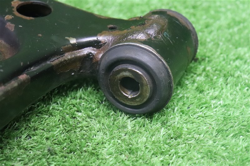 Рычаг передний правый, 5000 рублей, Москва