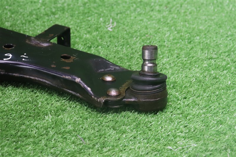 Рычаг передний правый, 5000 рублей, Москва