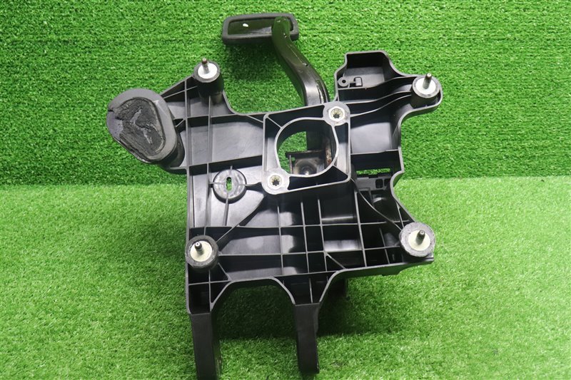 Педаль тормоза, 1500 рублей, Москва