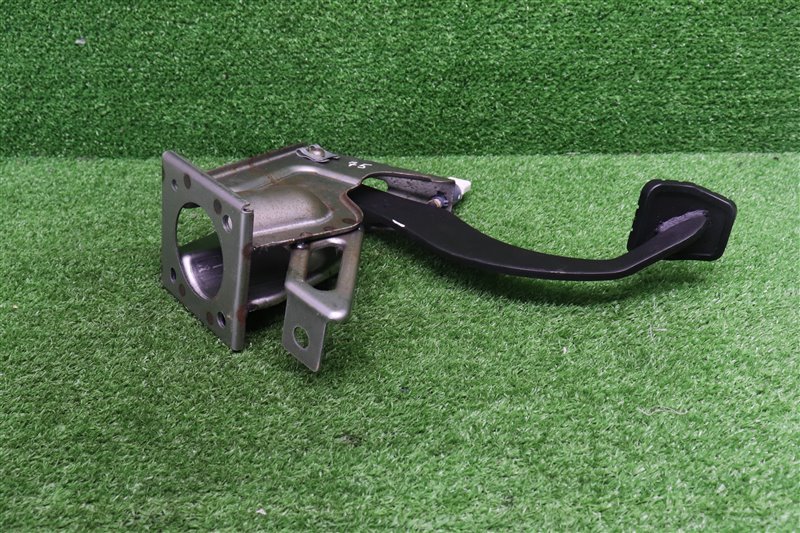 Педаль тормоза, 1500 рублей, Москва