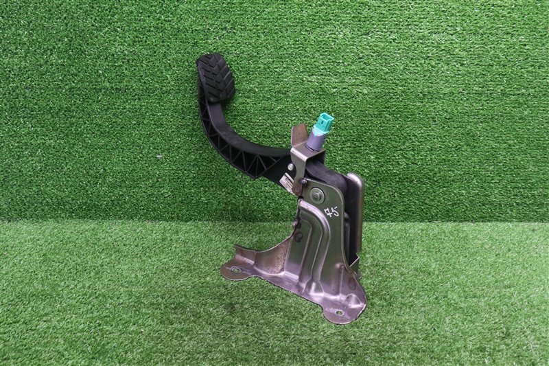 Педаль сцепления, 2000 рублей, Москва