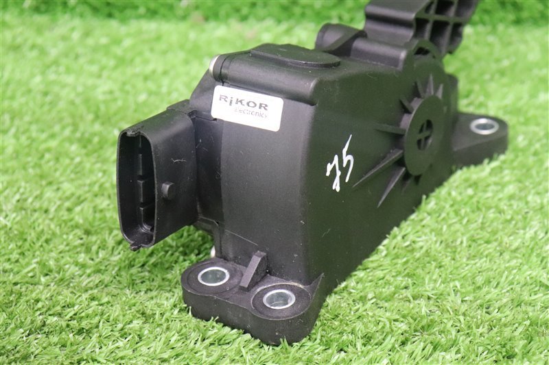 Педаль газа, 1100 рублей, Москва