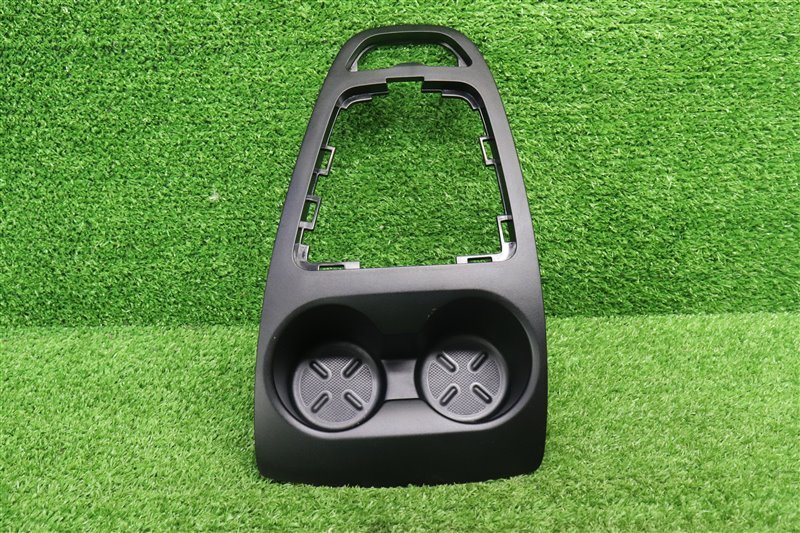 Подстаканник, 1000 рублей, Москва