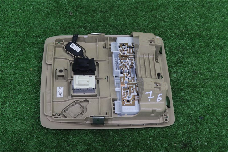 Плафон салонный, 8000 рублей, Москва