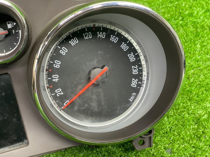 Панель приборов, 5000 рублей, Москва