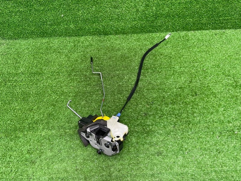 Замок двери передней левой, 3500 рублей, Москва