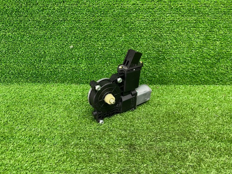 Моторчик стеклоподъемника, Москва