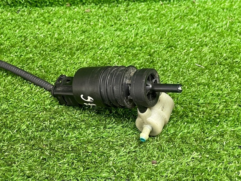 Насос омывателя, 1000 рублей, Москва