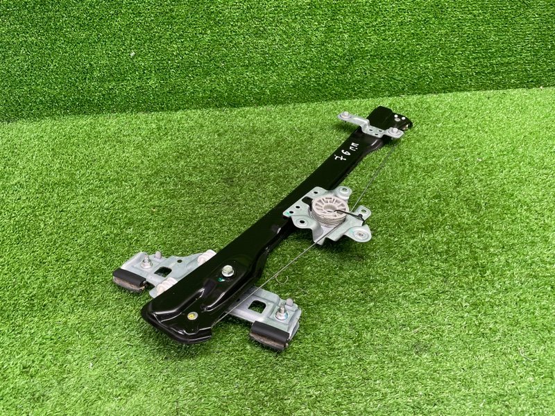 Стеклоподъемник передний, 1000 рублей, Москва