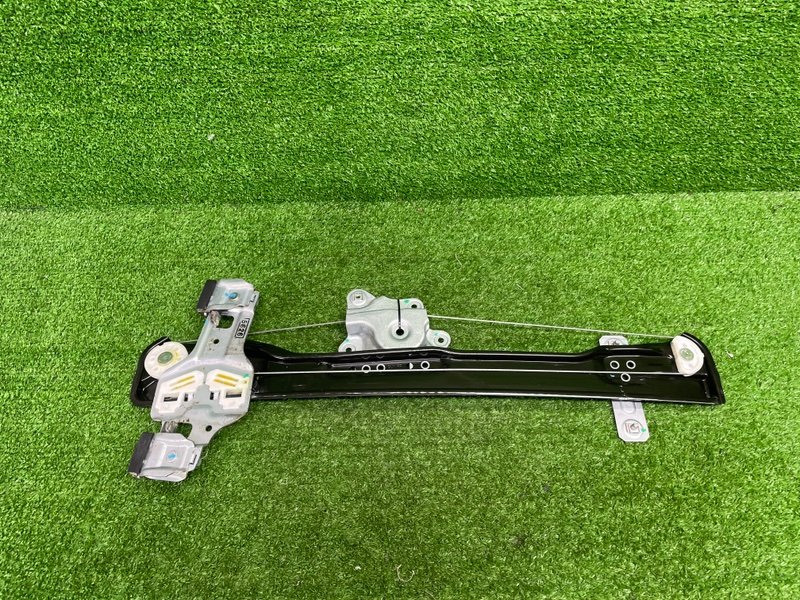 Стеклоподъемник передний, 1000 рублей, Москва