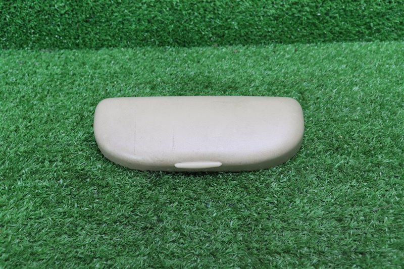 Очечник, 1000 рублей, Москва