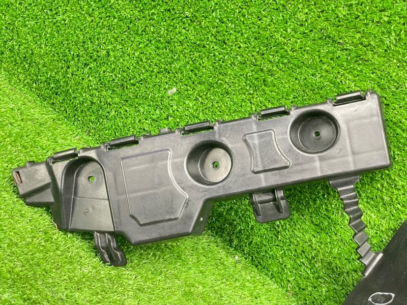 Направляющая заднего бампера, 2000 рублей, Москва