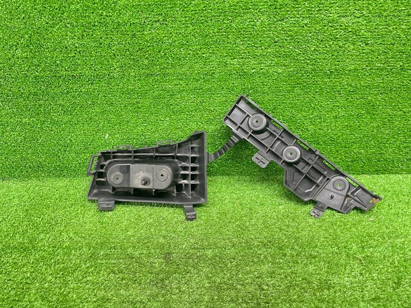 Направляющая заднего бампера, 2000 рублей, Москва