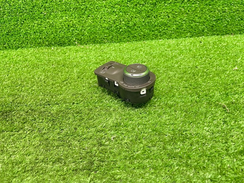 Переключатель света фар, 2500 рублей, Москва