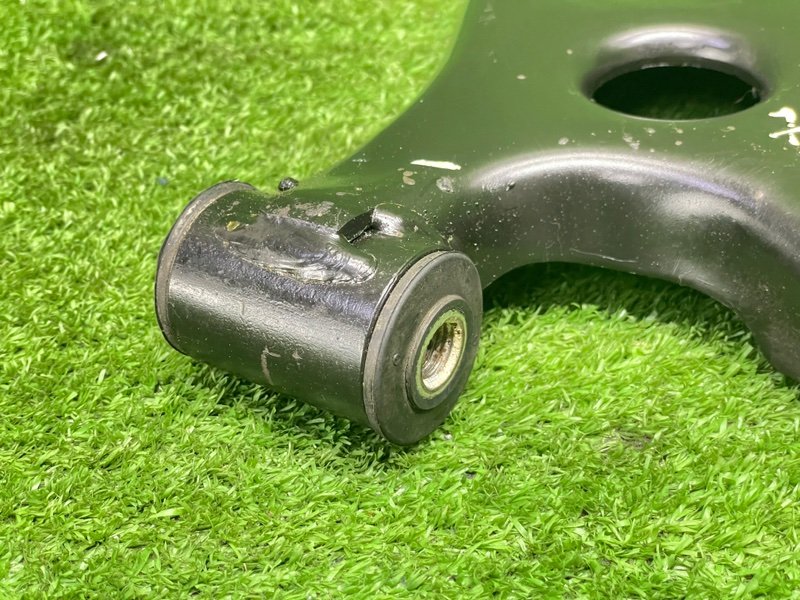 Рычаг передний правый, 3000 рублей, Москва