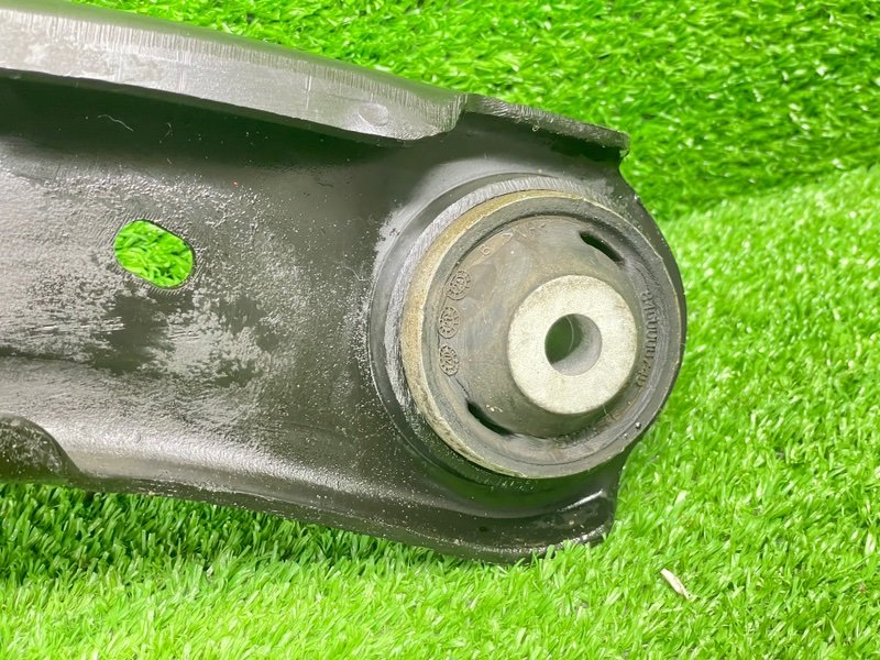 Рычаг передний правый, 3000 рублей, Москва