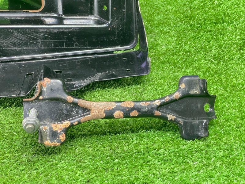 Площадка под АКБ, 2000 рублей, Москва