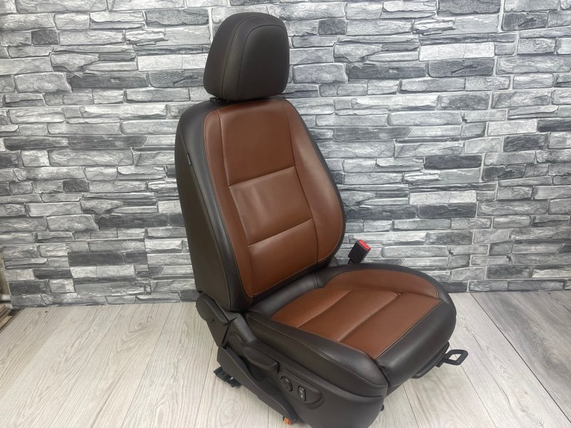 Сиденье переднее правое, 30000 рублей, Москва