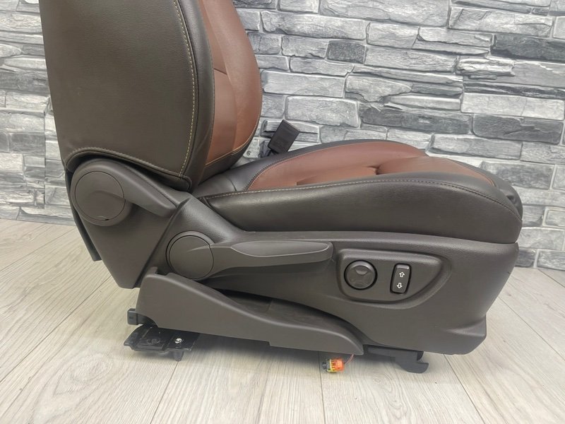 Сиденье переднее правое, 30000 рублей, Москва