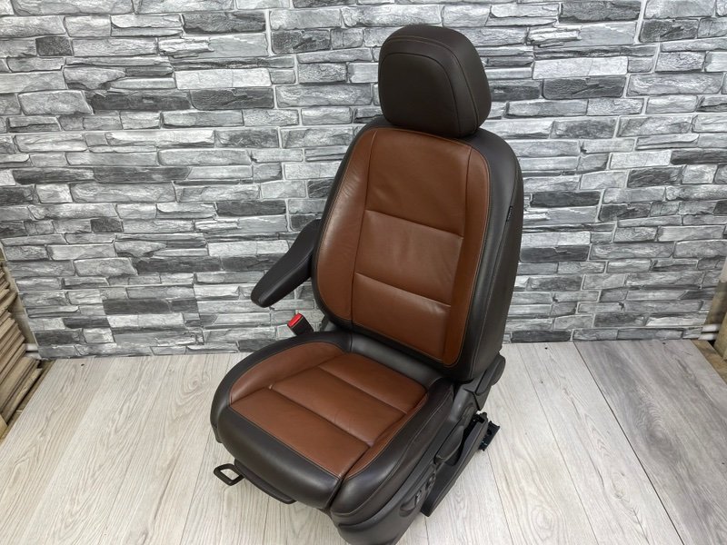 Сиденье переднее левое, 35000 рублей, Москва