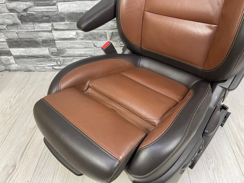 Сиденье переднее левое, 35000 рублей, Москва