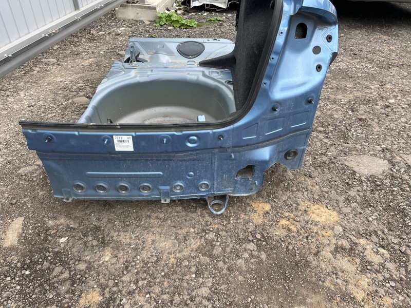 Крыло заднее правое, 70000 рублей, Москва