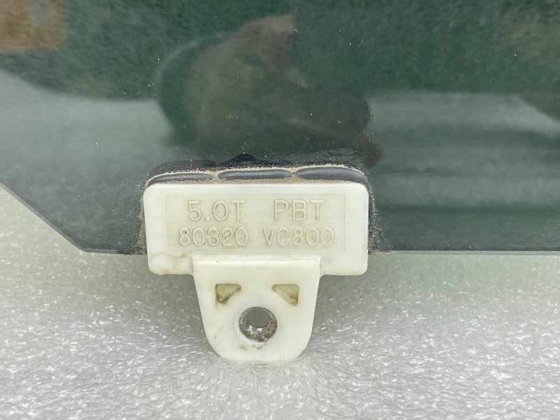 Стекло двери задней правой, 1500 рублей, Москва