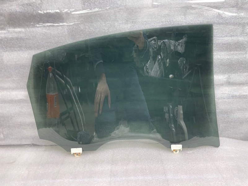 Стекло двери задней левой, 1500 рублей, Москва