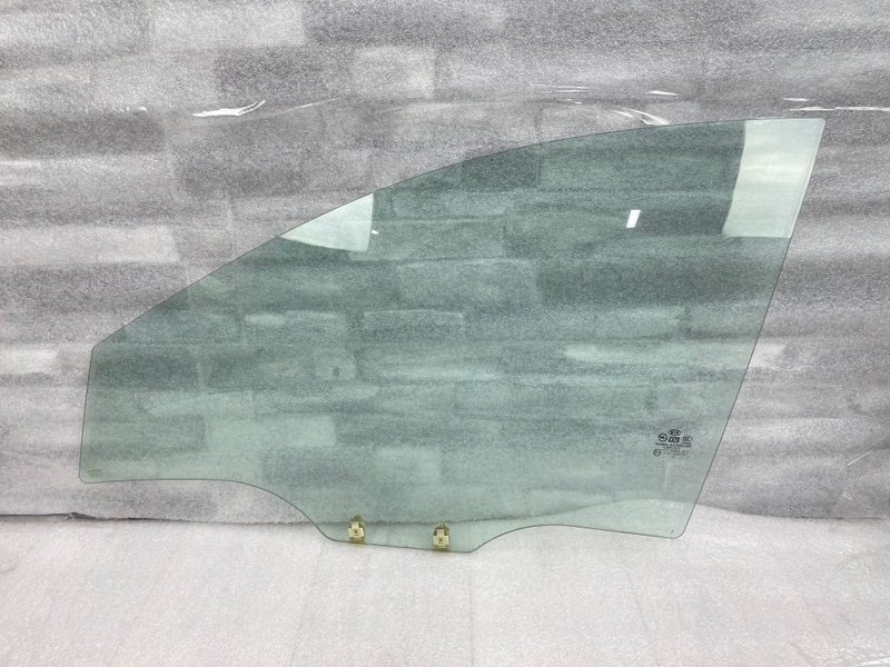 Стекло двери передней левой, 2000 рублей, Москва