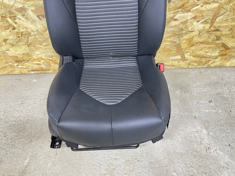 Сиденья комплект, 100000 рублей, Москва