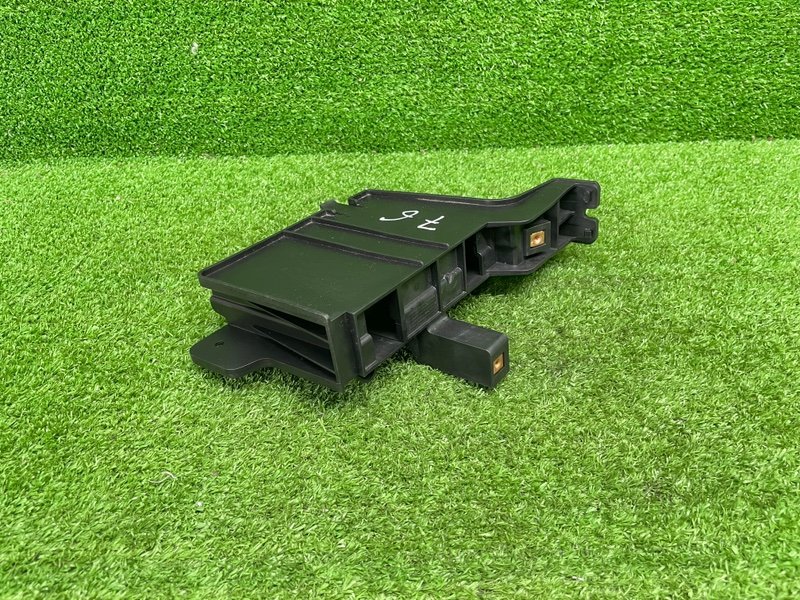 Кронштейн, 1000 рублей, Москва