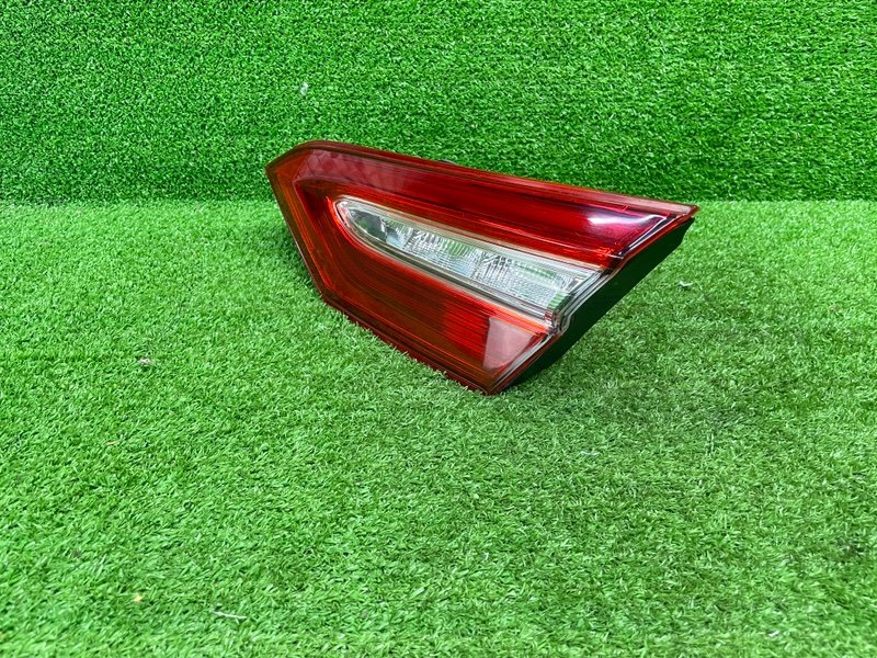 Фонарь задний правый, 3500 рублей, Москва