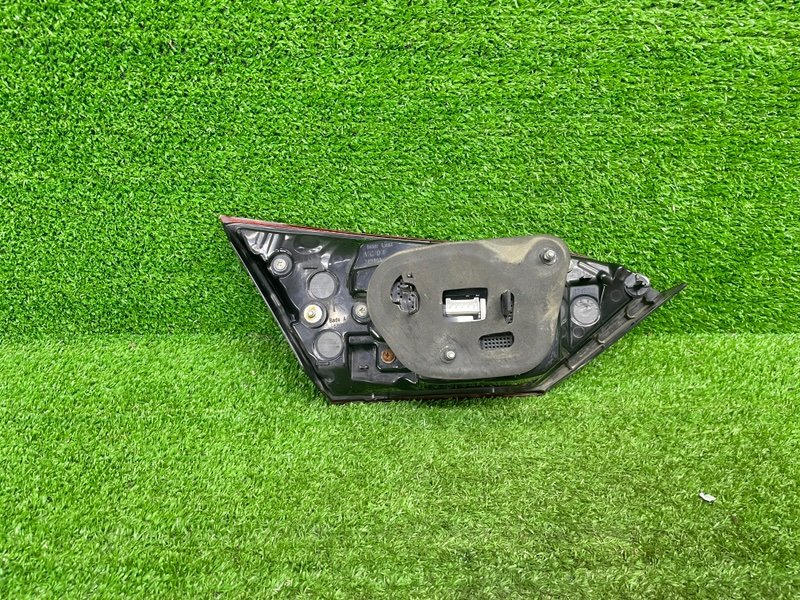 Фонарь задний правый, 3500 рублей, Москва