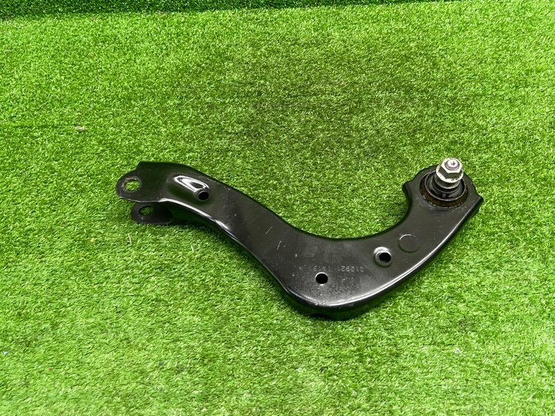 Рычаг задний верхний, 3000 рублей, Москва