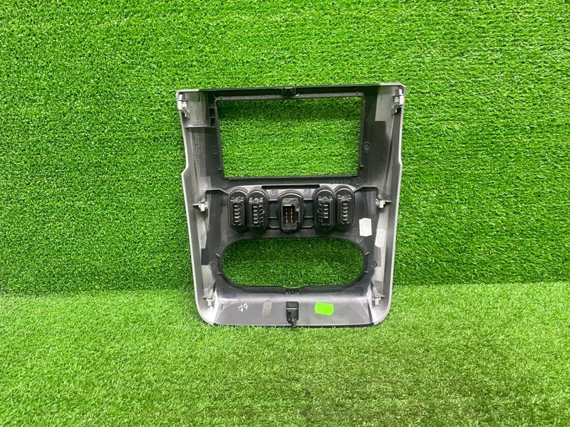 Рамка магнитолы, 2000 рублей, Москва