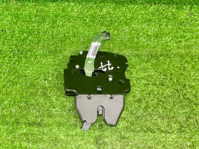 Замок багажника, 3500 рублей, Москва