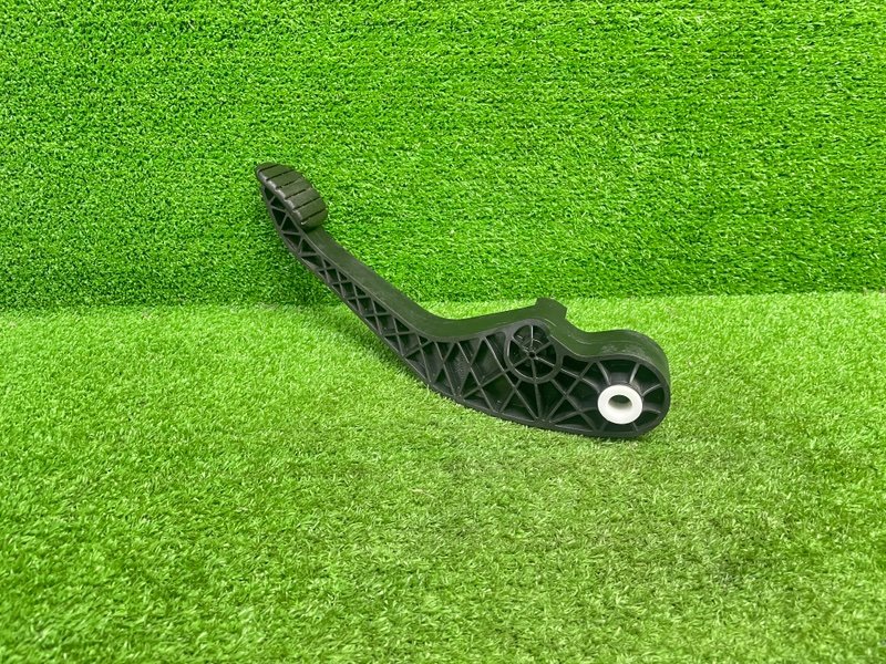 Педаль сцепления, 1000 рублей, Москва