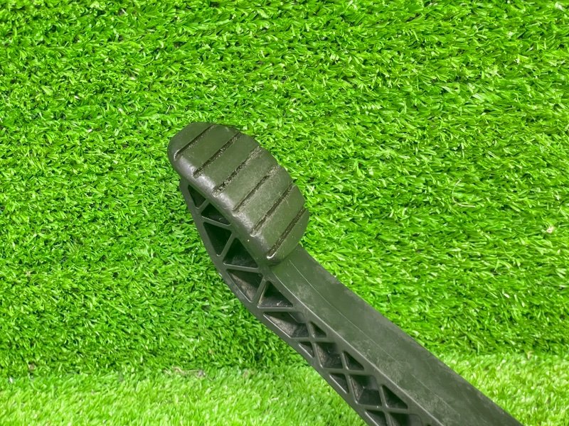 Педаль сцепления, 1000 рублей, Москва